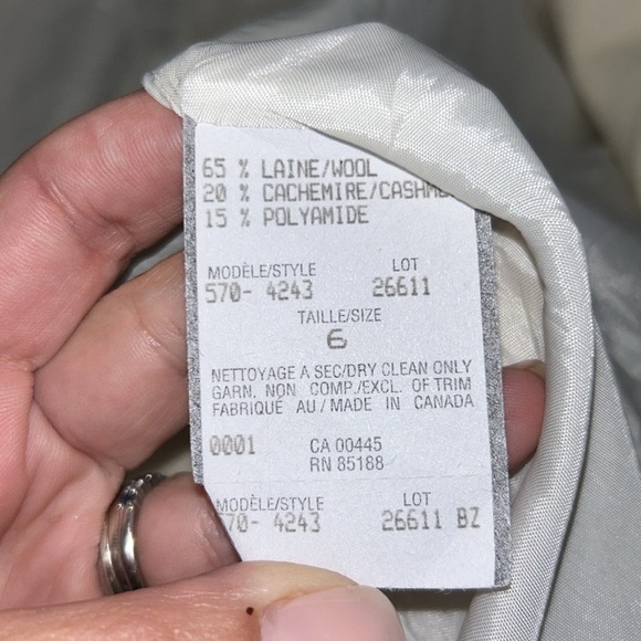 Louben Wool and Cashmere Blazer - Picture 9 of 11